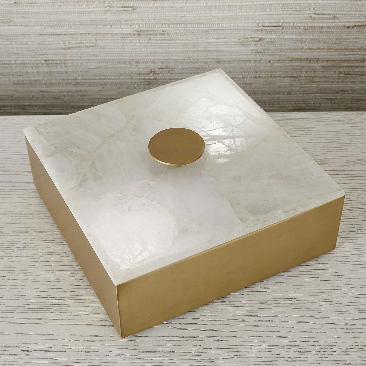 Lucent Box Square 3